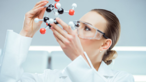 Read more about the article The Responsibilities Of A Cosmetic Chemist